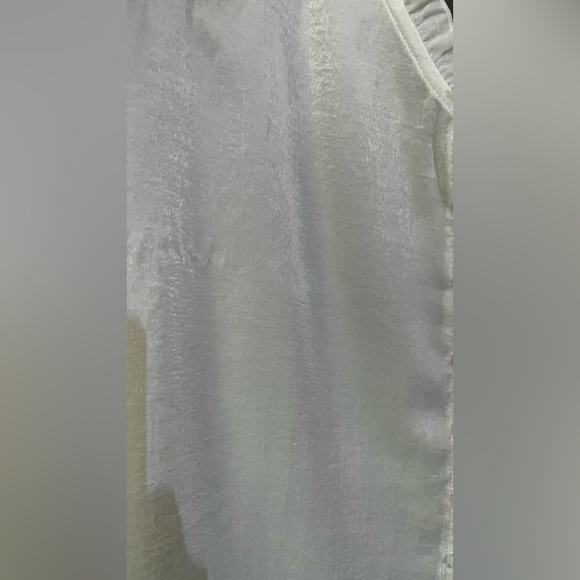 Elegant White Ruffle Trim Women's Top - Picture 7 of 8